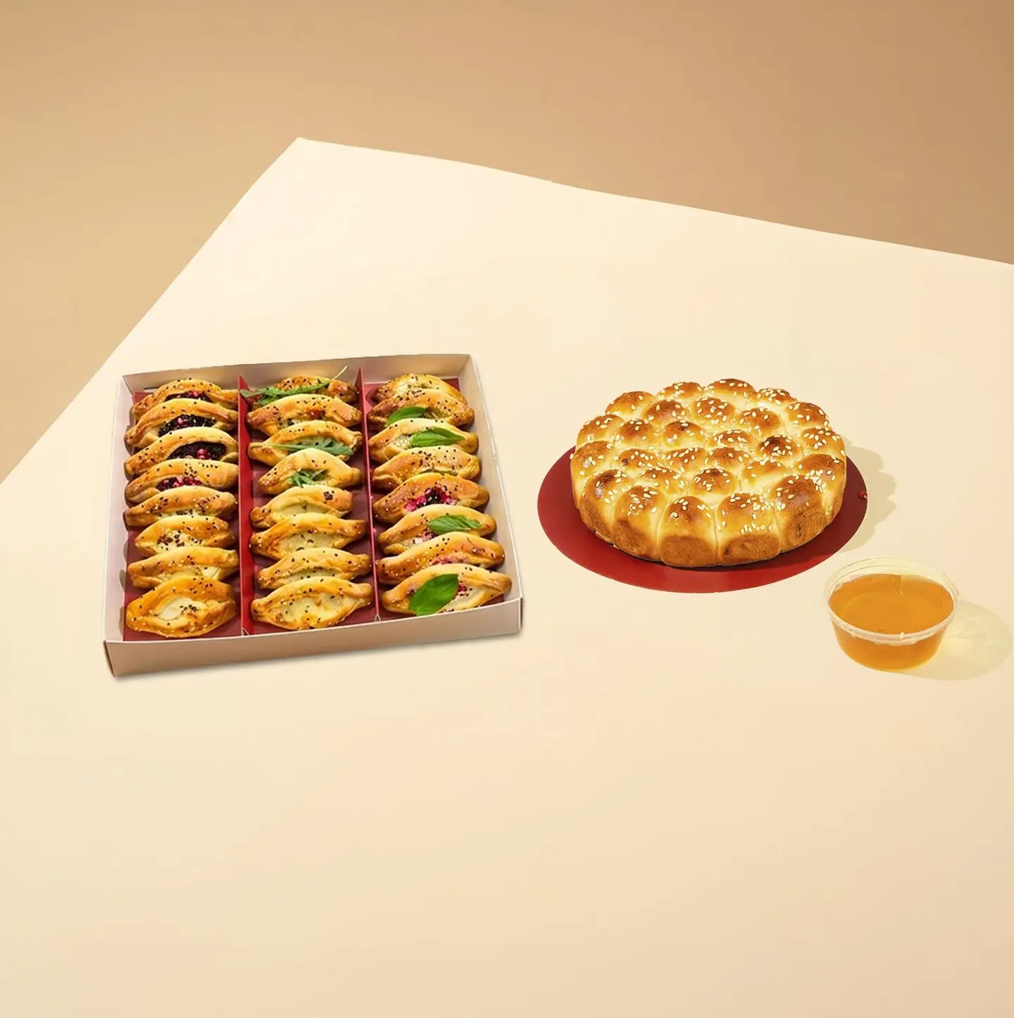 Mini Honeycomb Bread (1 Riyal) + Mini Manakish