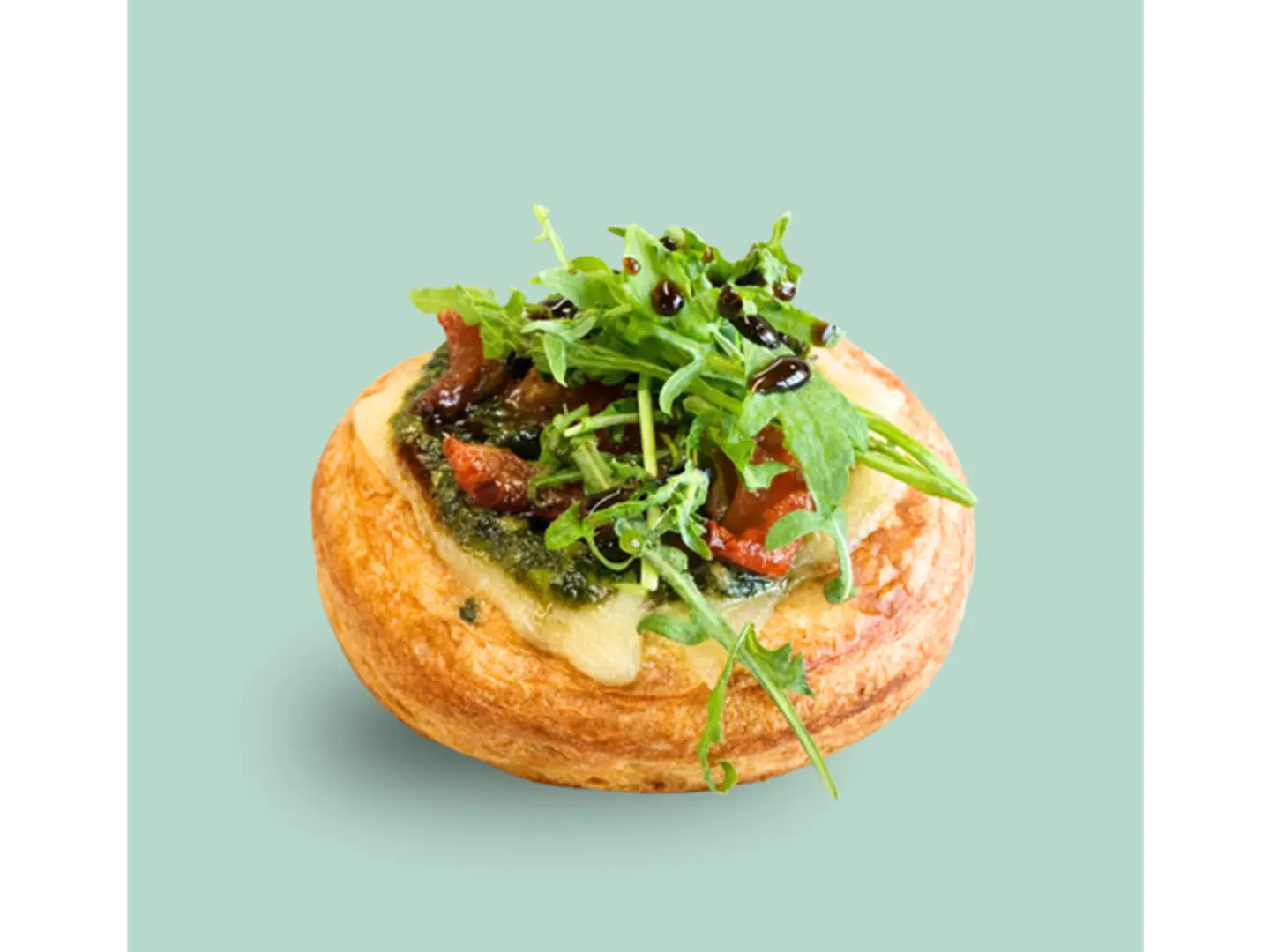 Mozzarella Pesto Danish
