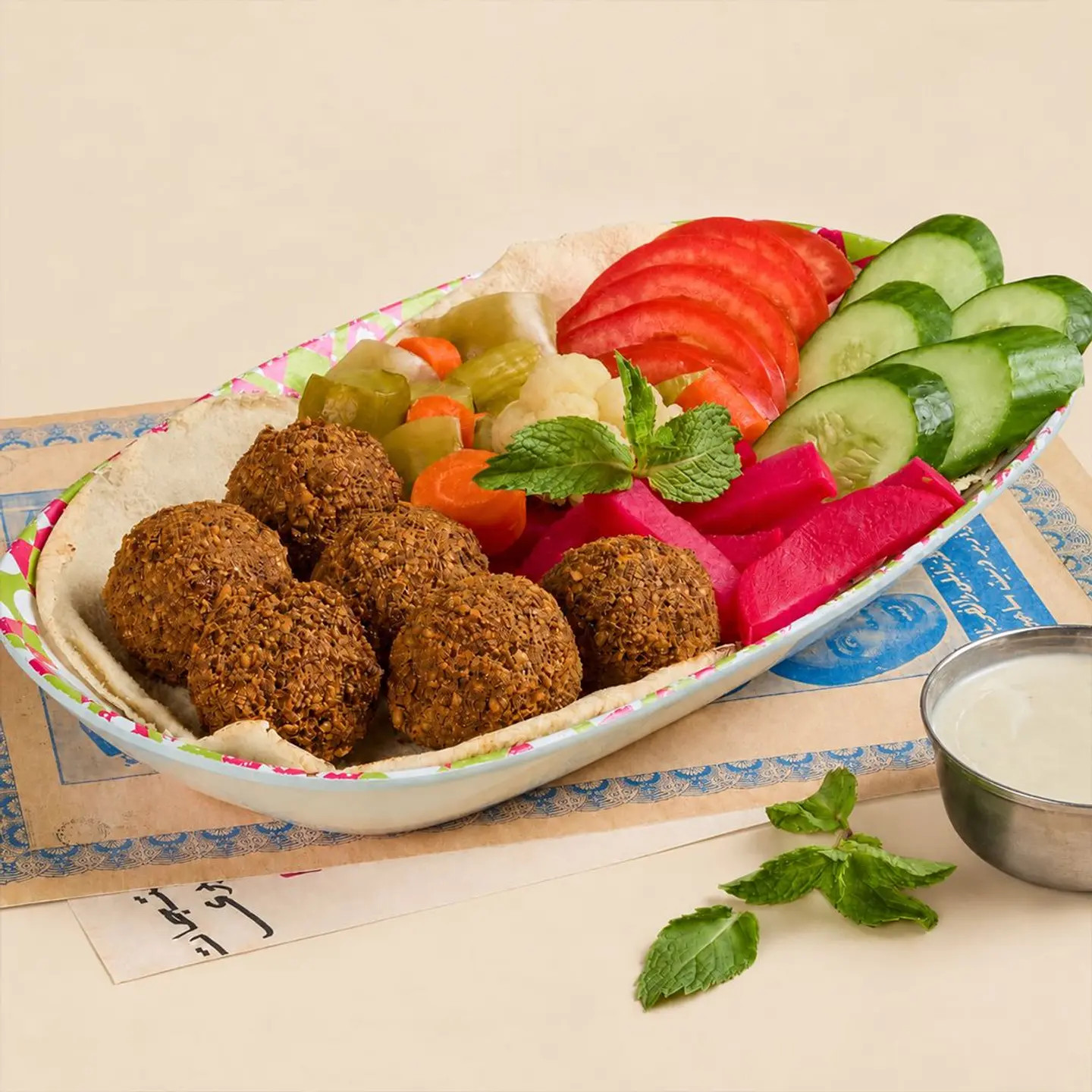 طبق فلافل