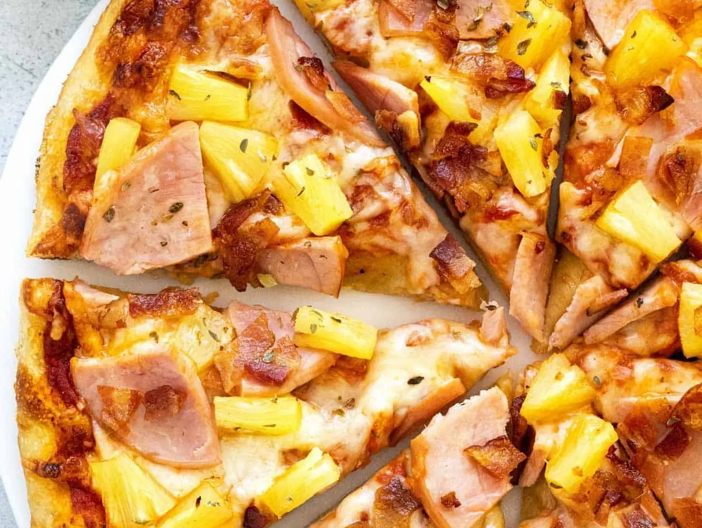 Hawaiian   Pepperoni And Pineapple - Regular