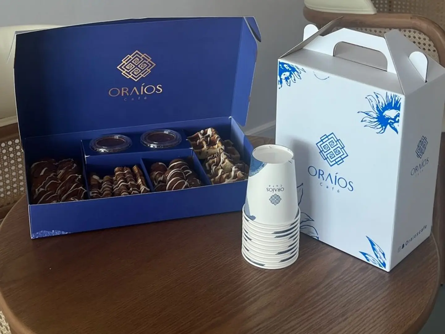 بوكس الجمعات مع بوكس قهوة - قهوة سعودية ١ لتر