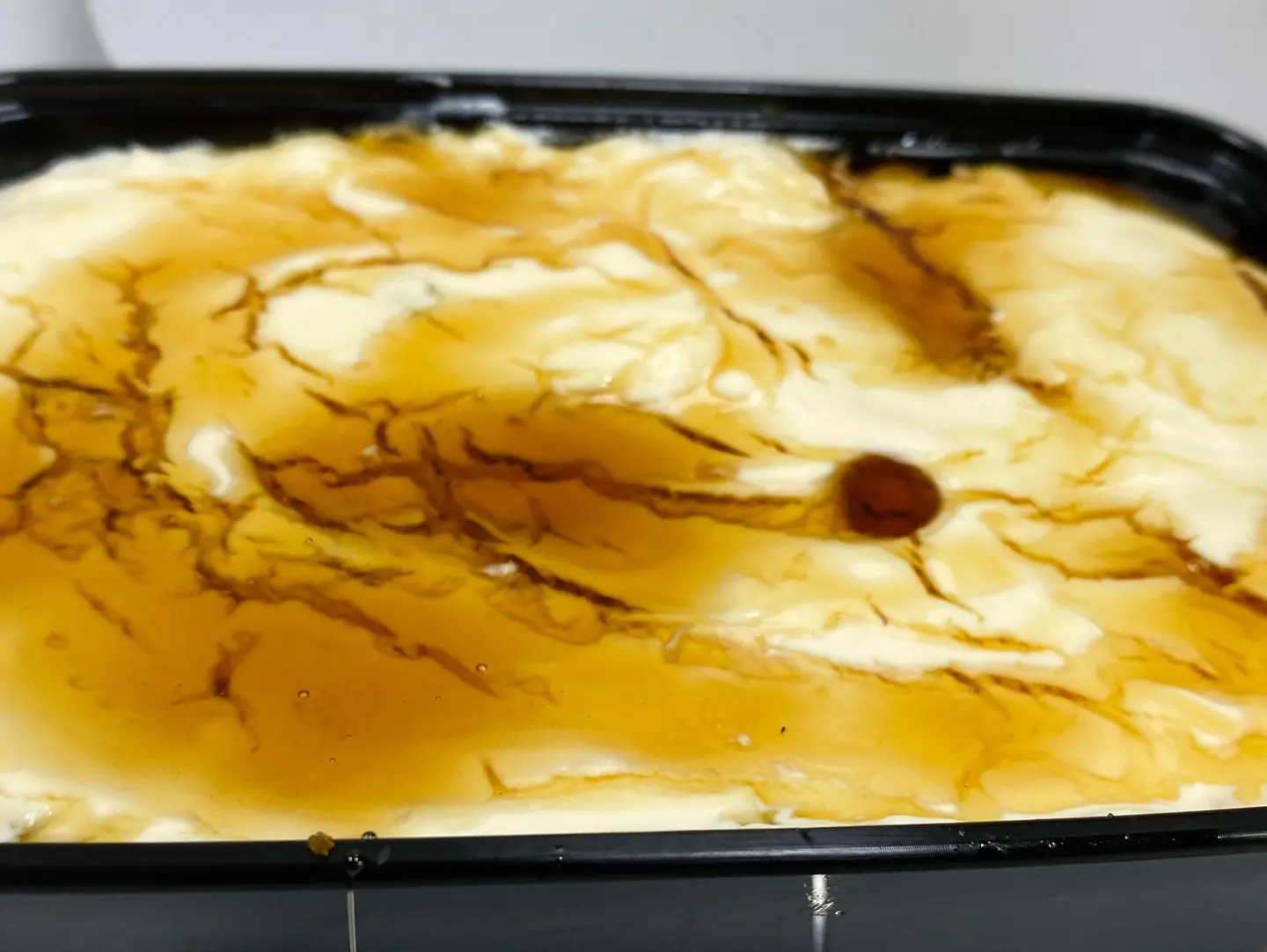 Date Fatteh With Cream And Honey