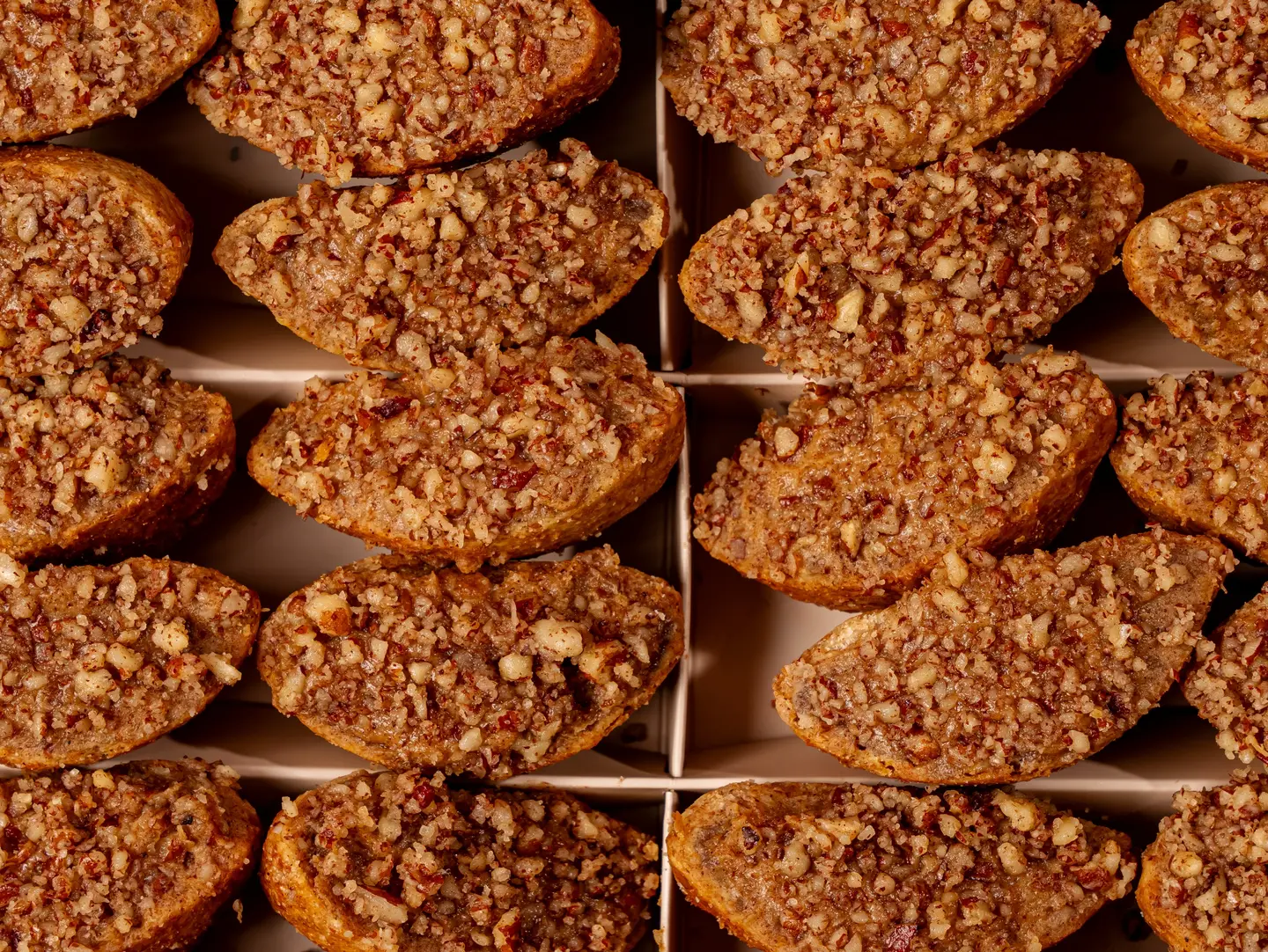 Kleija Filled   With Pecans And Dates