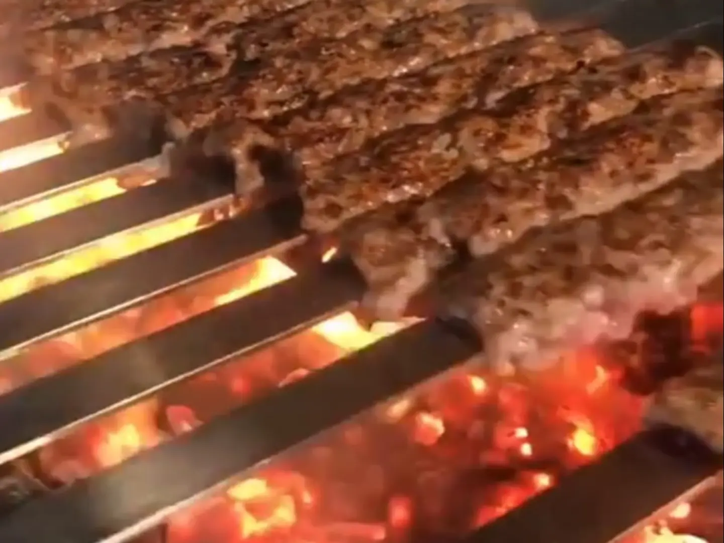 نصف كيلو كباب لحم