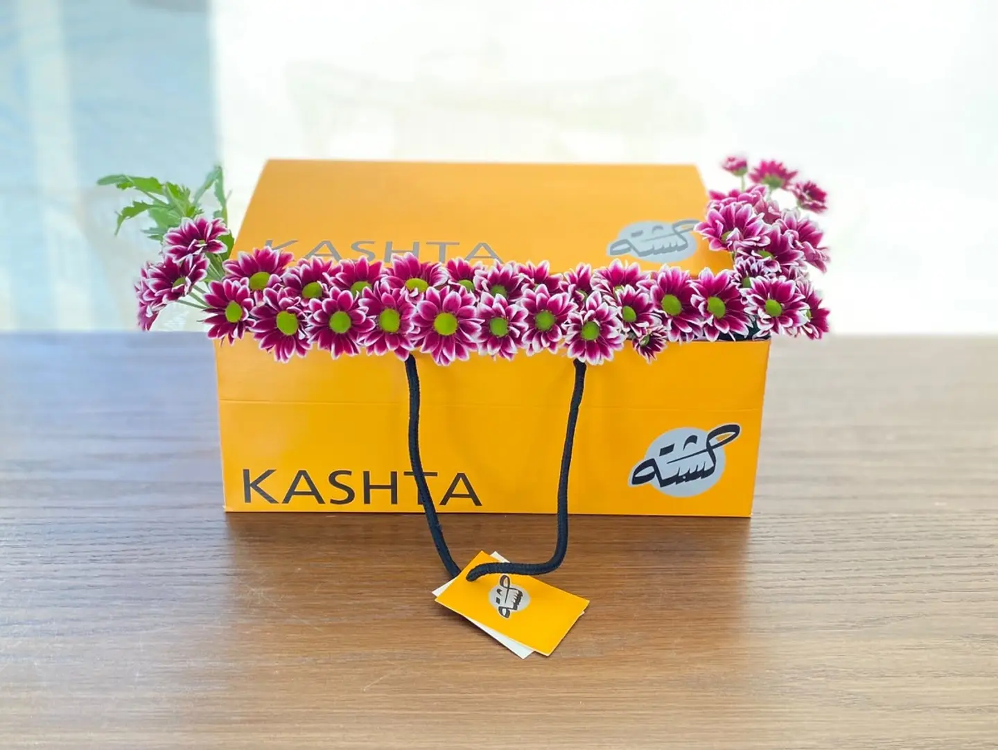 Chocolate And Flowers Kashta 6 Style