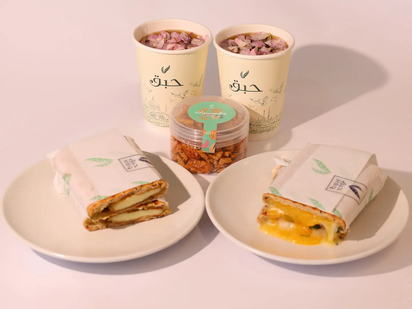 2 Tea With 2 Sandwich With Nuts