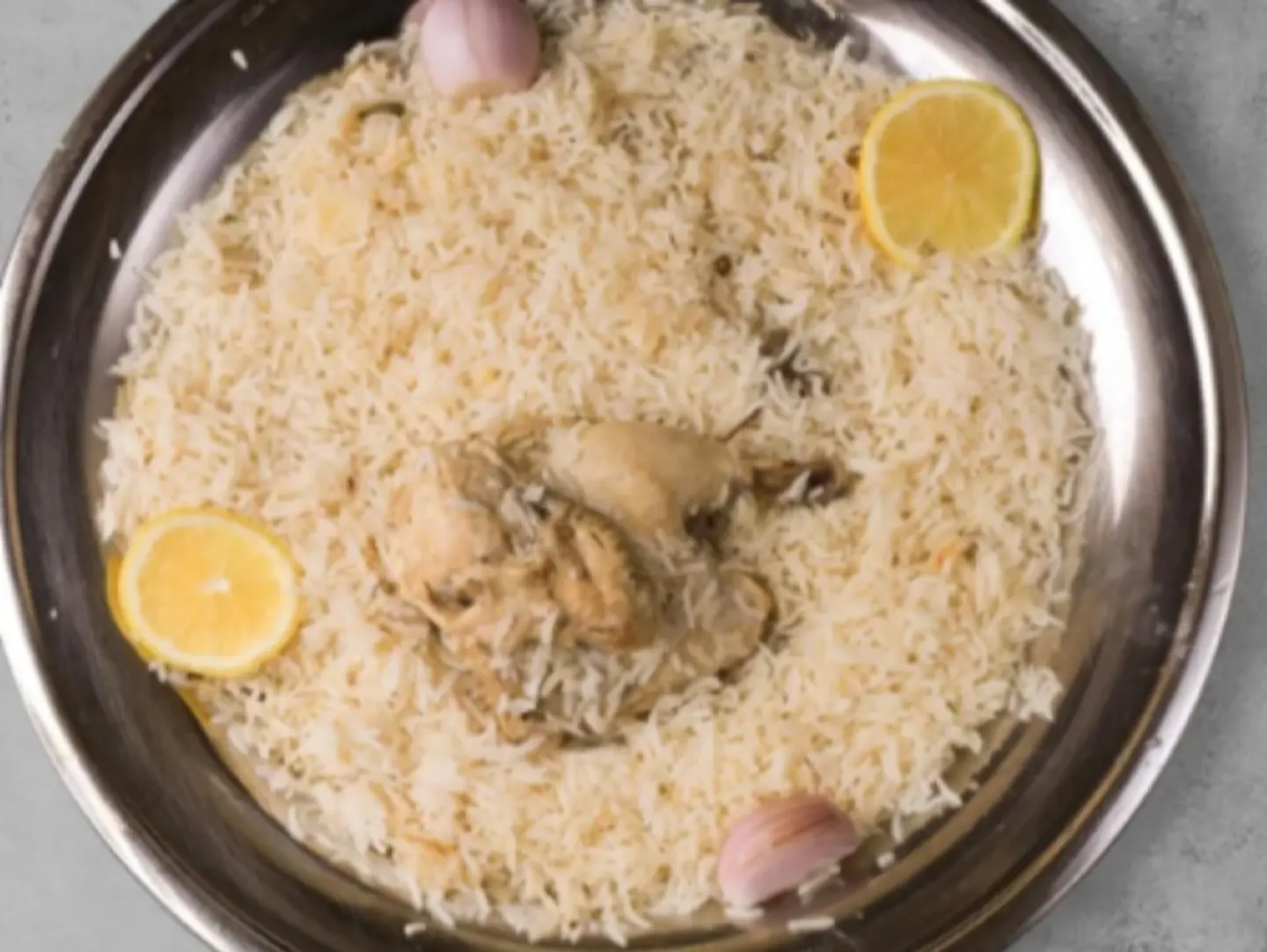 نص حبه دجاج مضغوط مع رز بسمتي