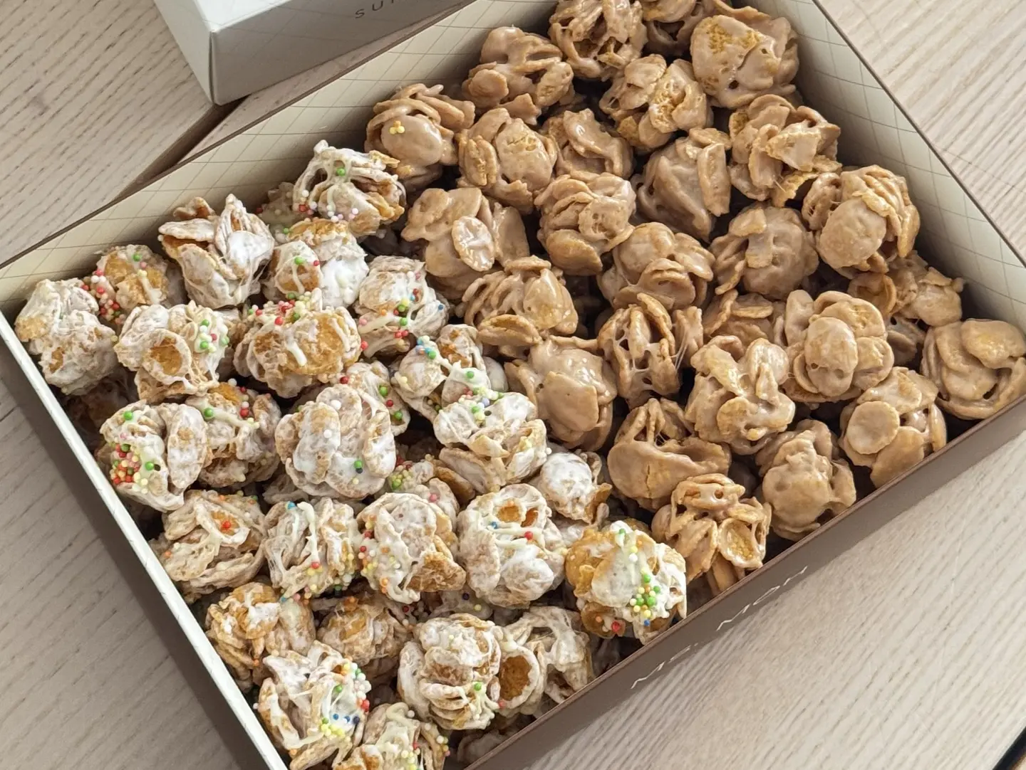 Cornflakes Clusters Box