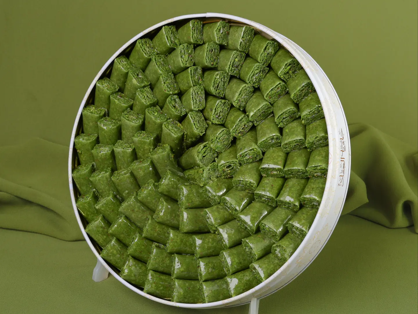 Pistachio Dolma   Luxury Box
