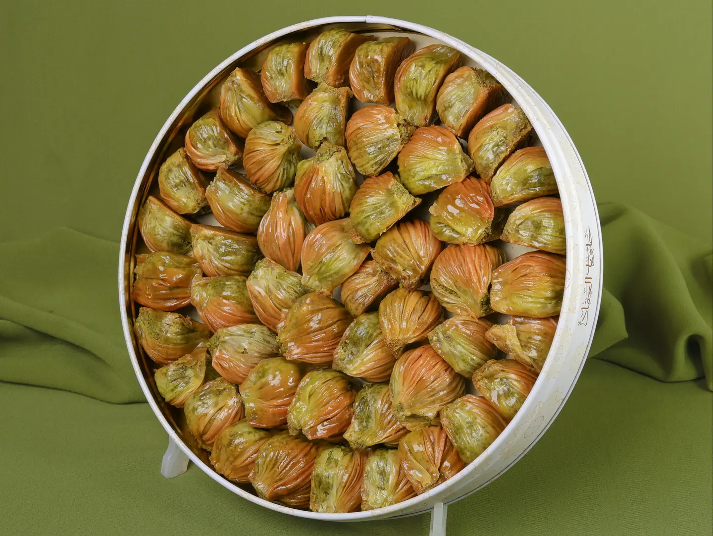 Pistachio Surprise   Luxury Box