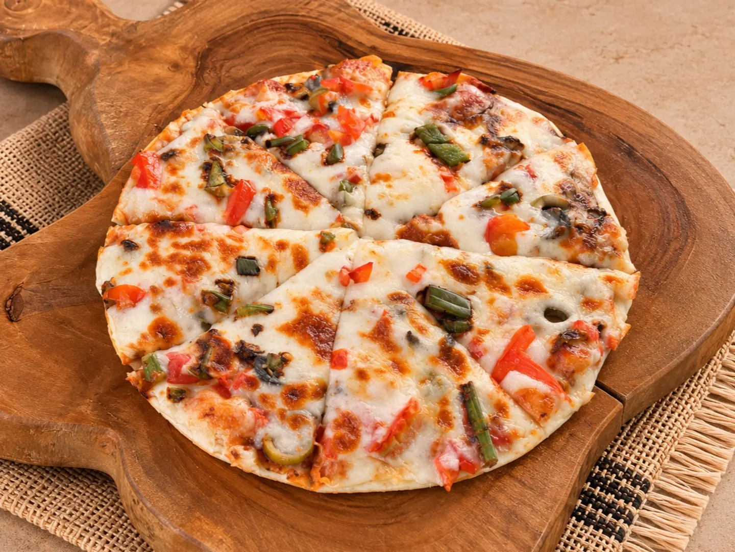 بيتزا خضار - صغير