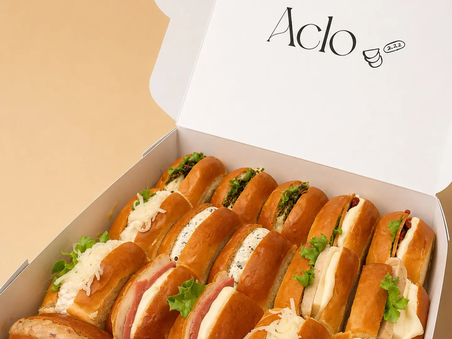 Aclo Mini Sandwich Box   18 Pieces