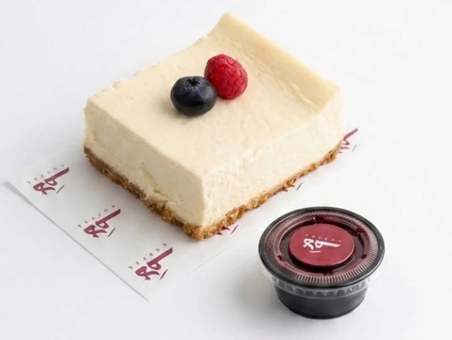 Cheesecake With Berries