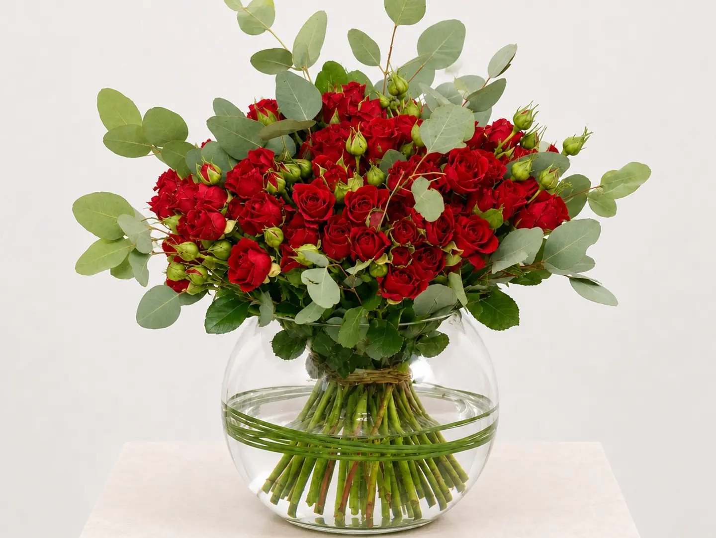 Spherical Roses Vase