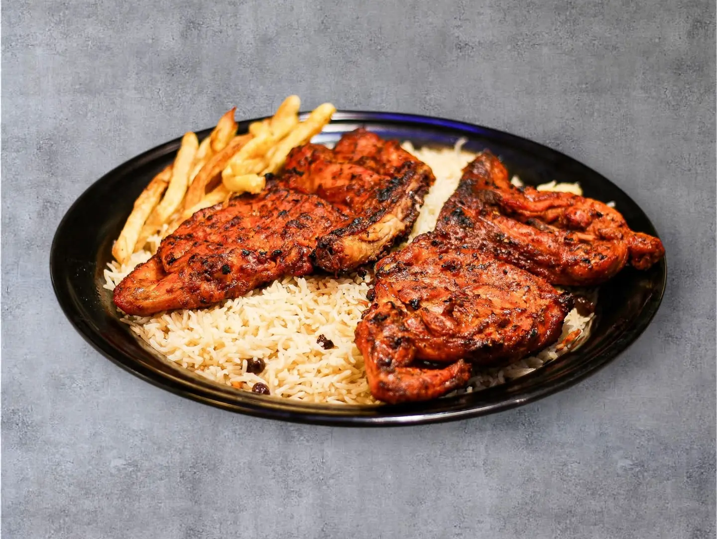 دجاج على الفحم مع رز - نص حبة دجاج