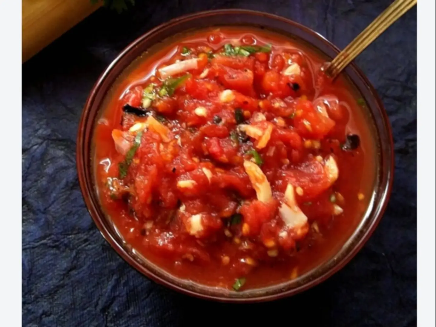 Tomatoes Garlic Spicy Sauce - Tomatoes Garlic Spicy Sauce Family