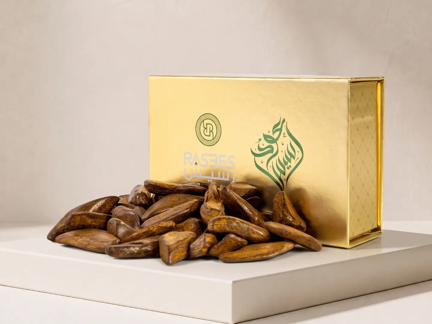 Super Luxurious Moroccan Oud