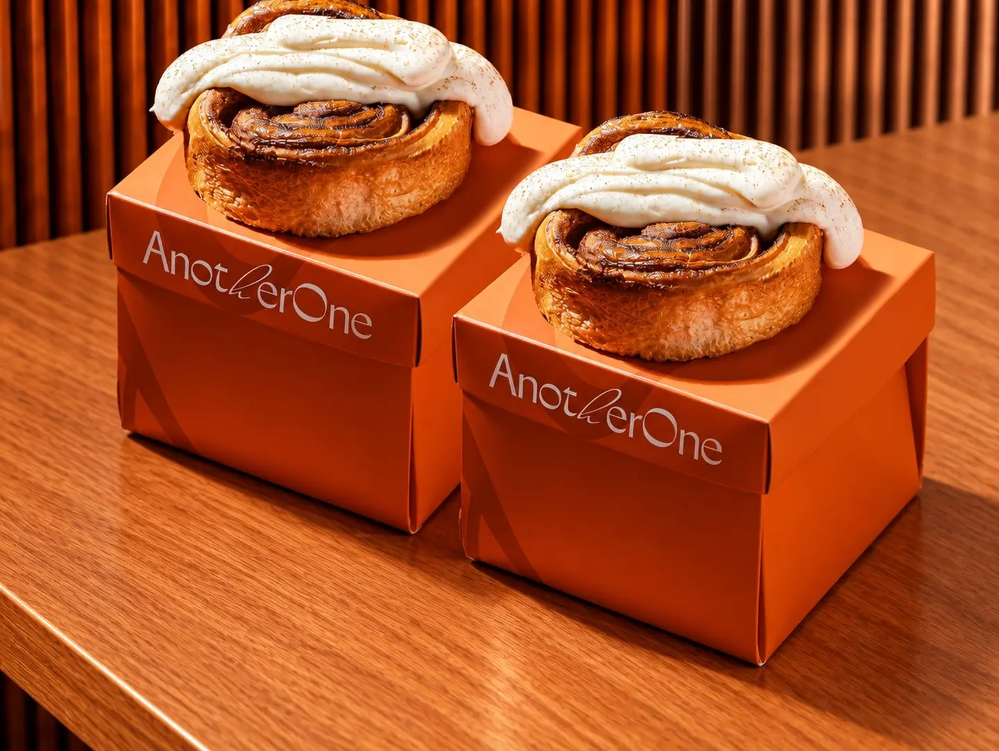 2 Cinnamon Roll