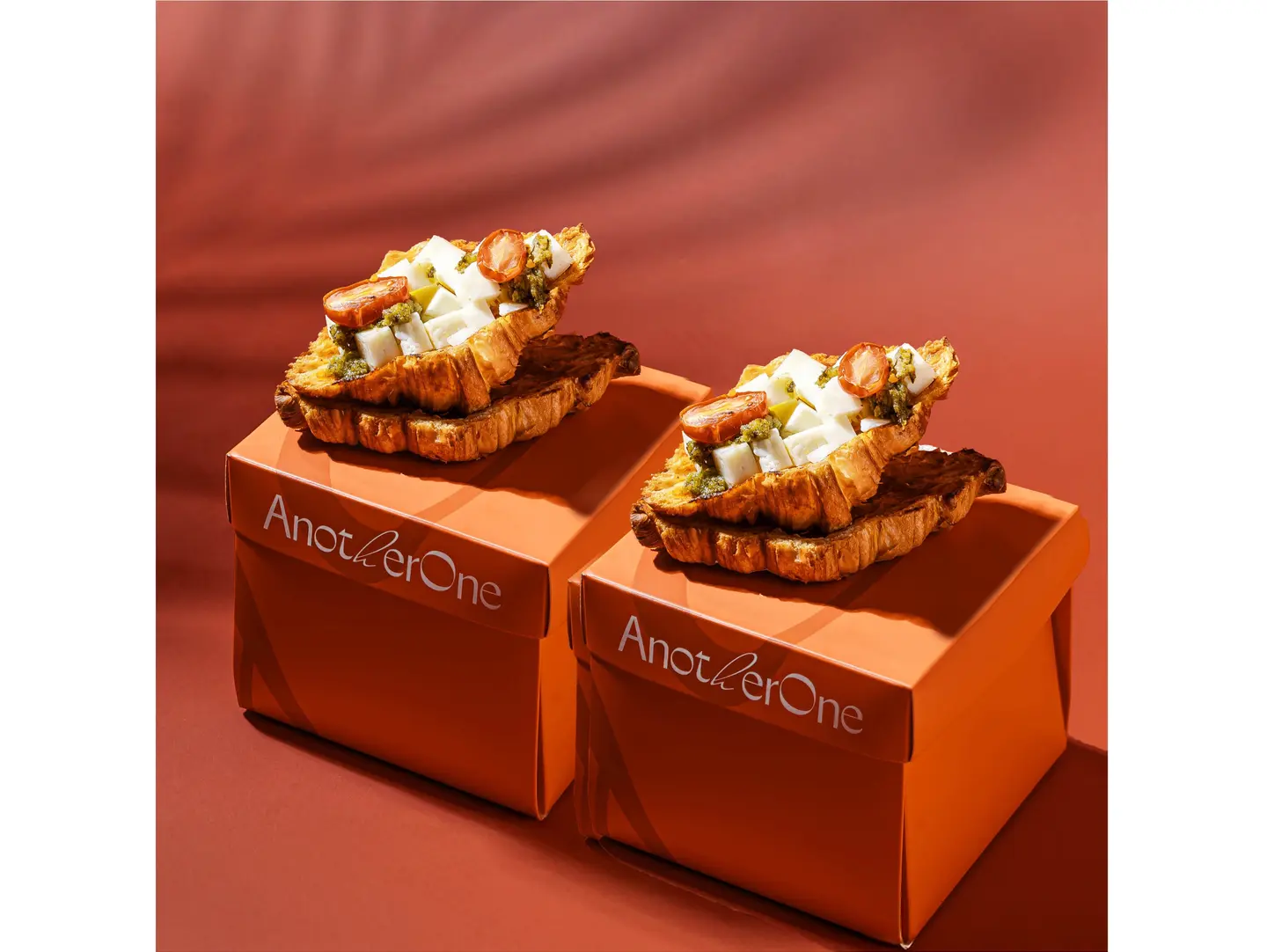 Halloumi Pesto Croissant 2 Pcs