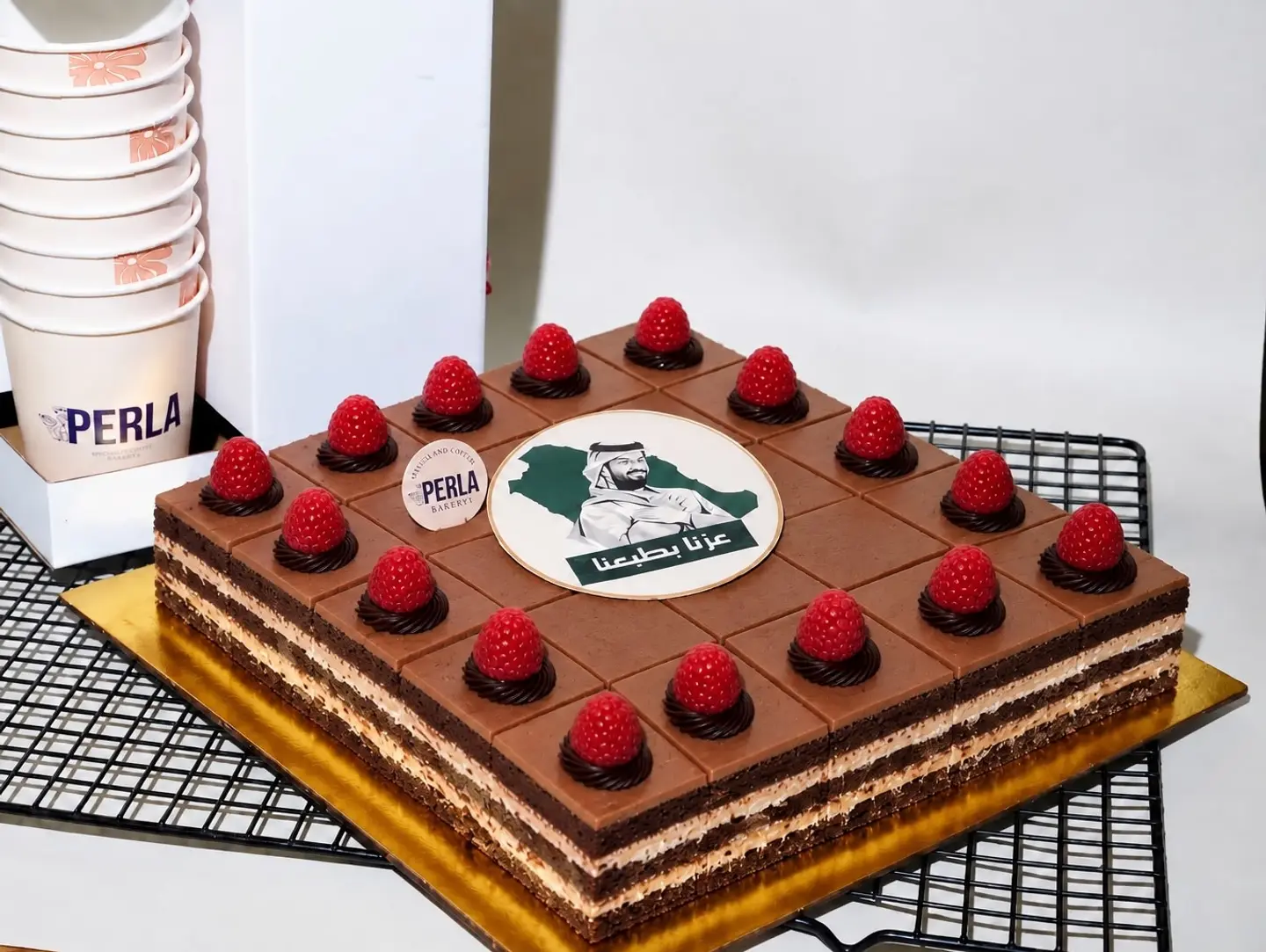 Chocolate Cake With Ltr Coffee