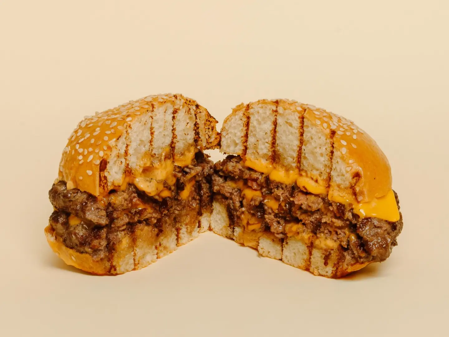 Double Hub Burger