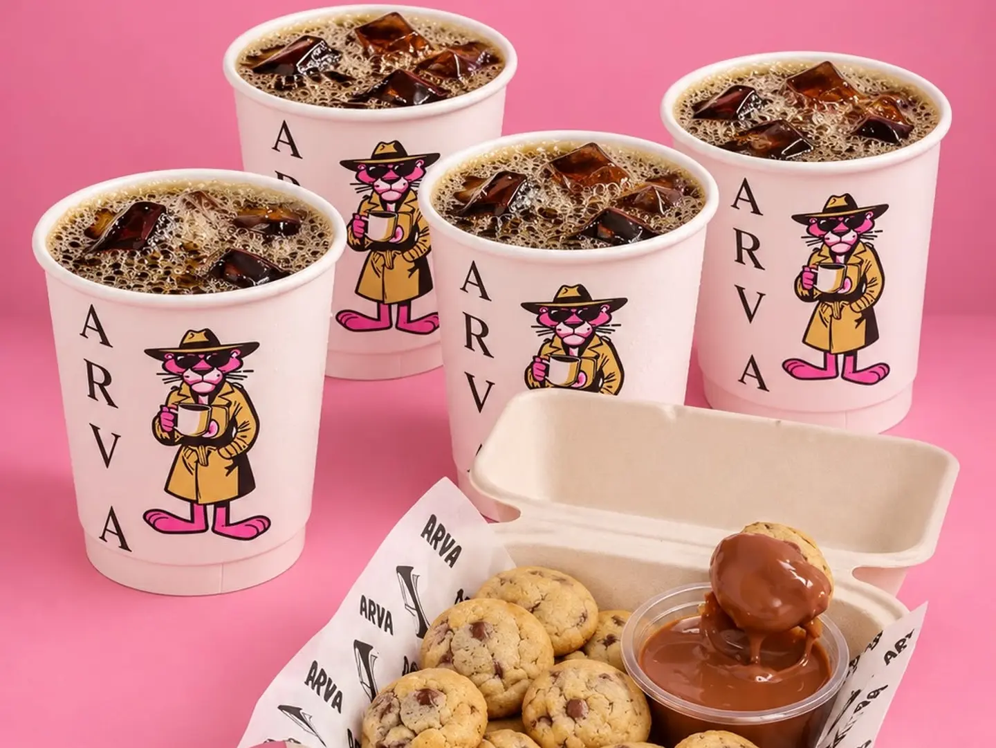4 Coffees Of The Day With 12 Mini Cookies - Ice Coffee