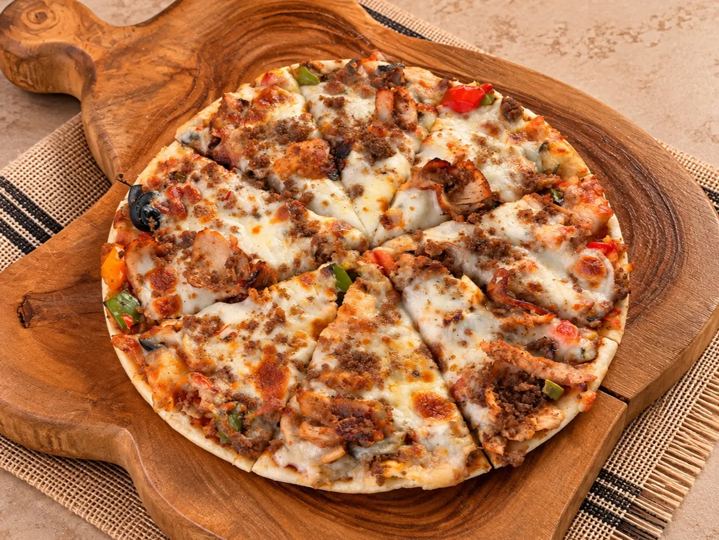 بيتزا مشكل - صغير