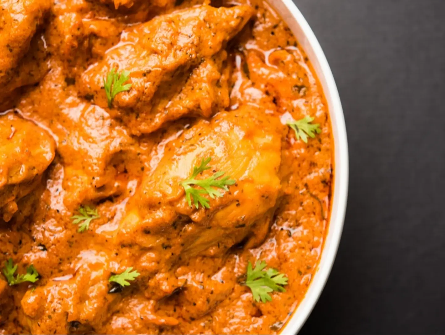 نص دجاج كراهي (مرقي)