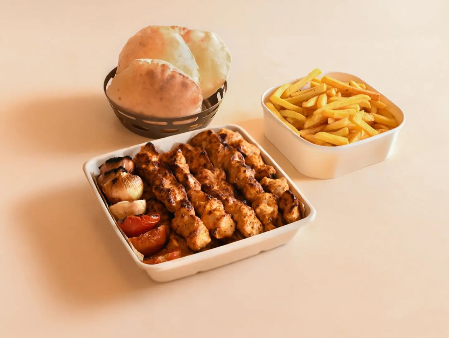 شيش طاووق احمر - حجم كبي