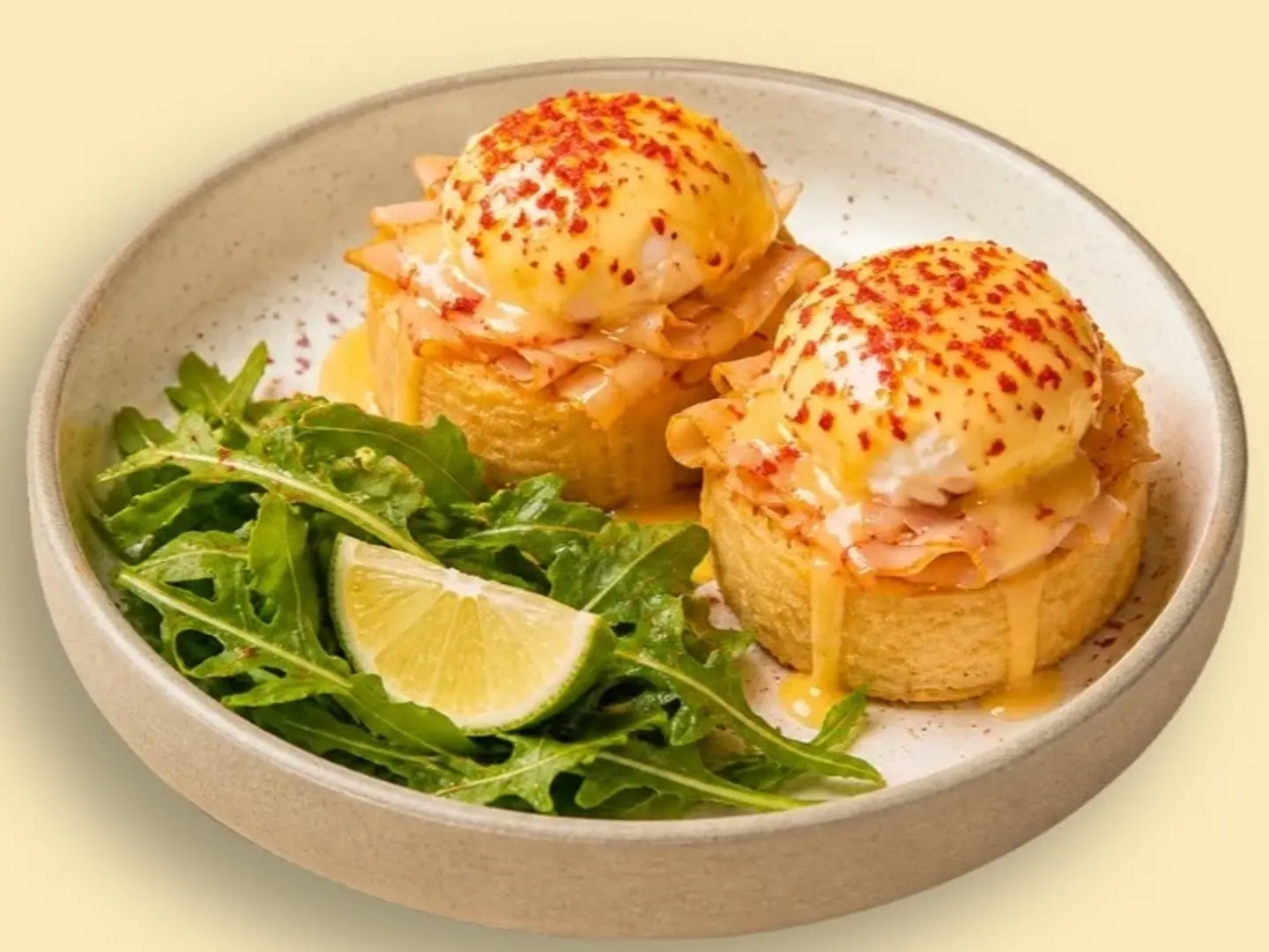 Egges Benedict With Smoked Turkey