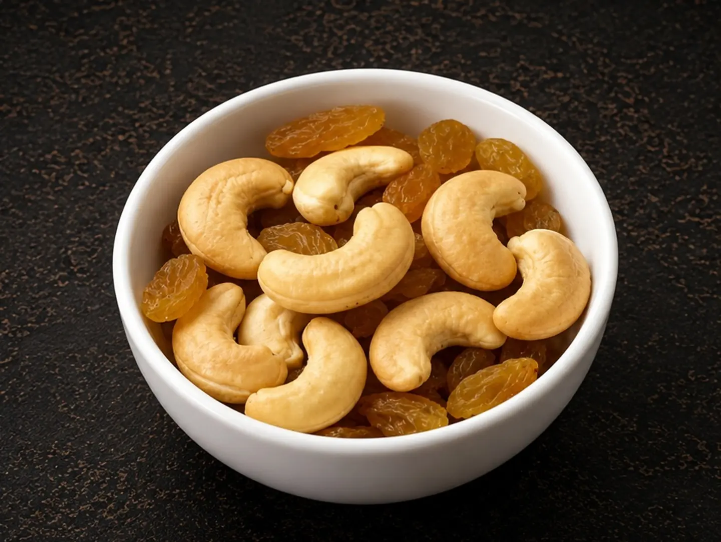 Cashews And Raisins