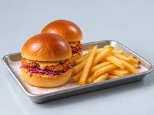 كرسبي تشيكن (2 سلايدرز) كومبو