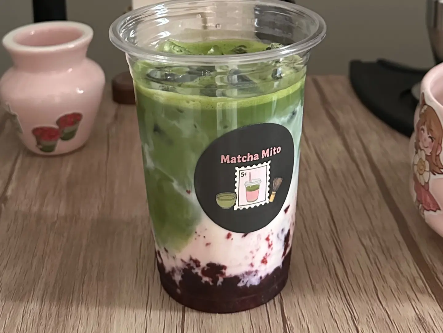 Matcha With Berries