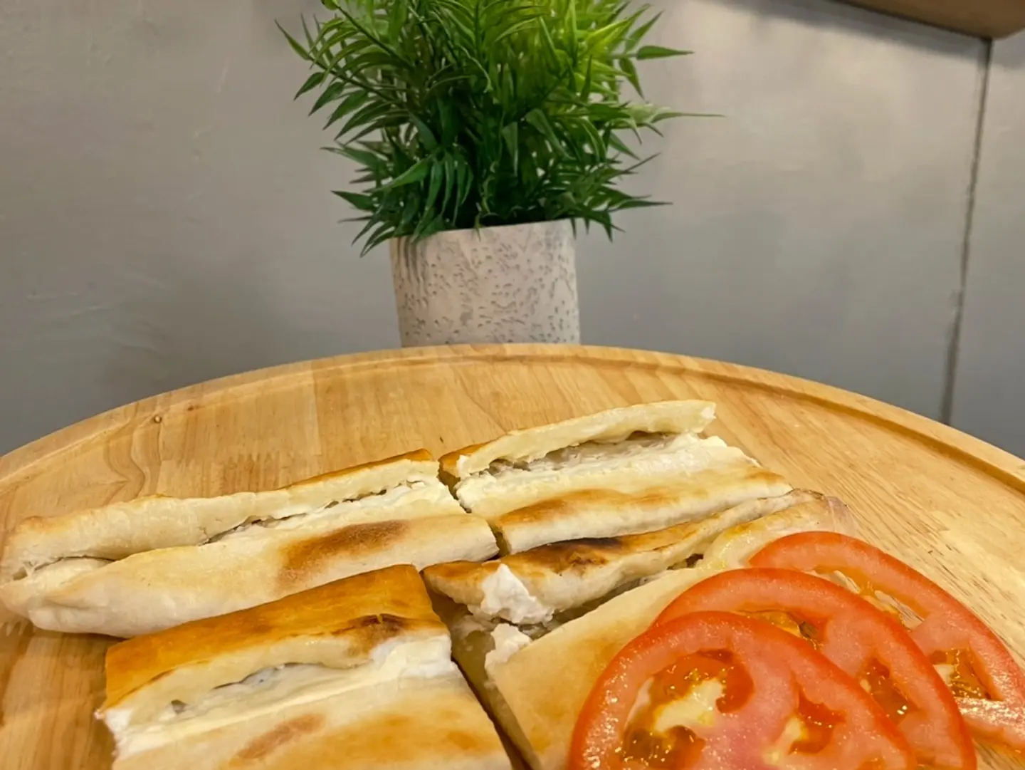 لبنة عسل