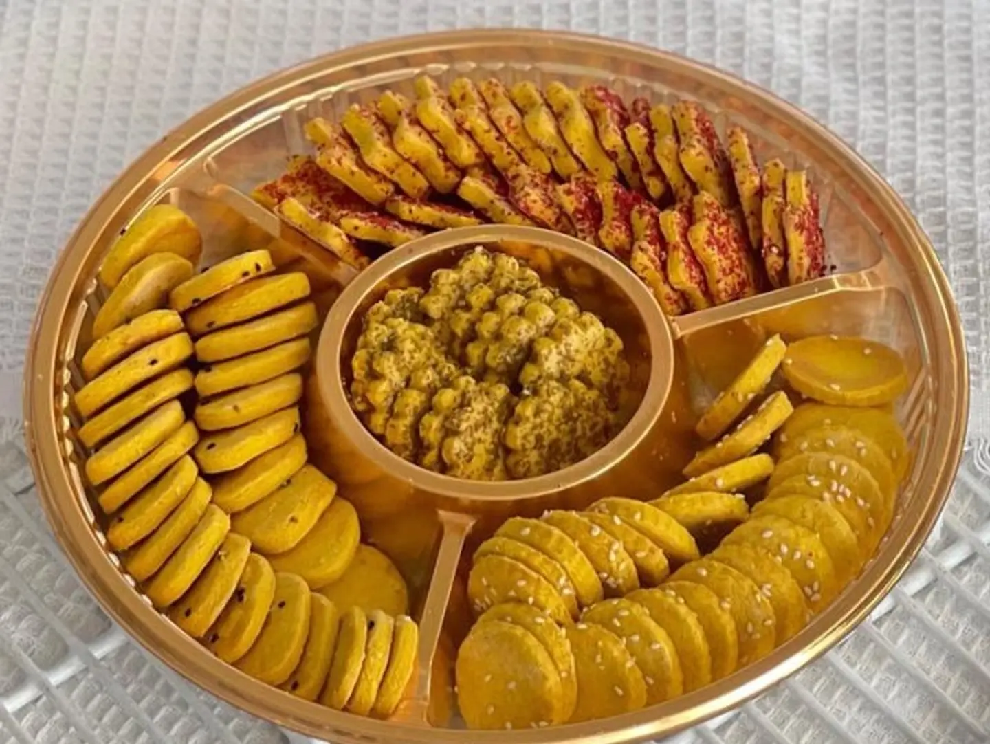 Round Citrus Fruits