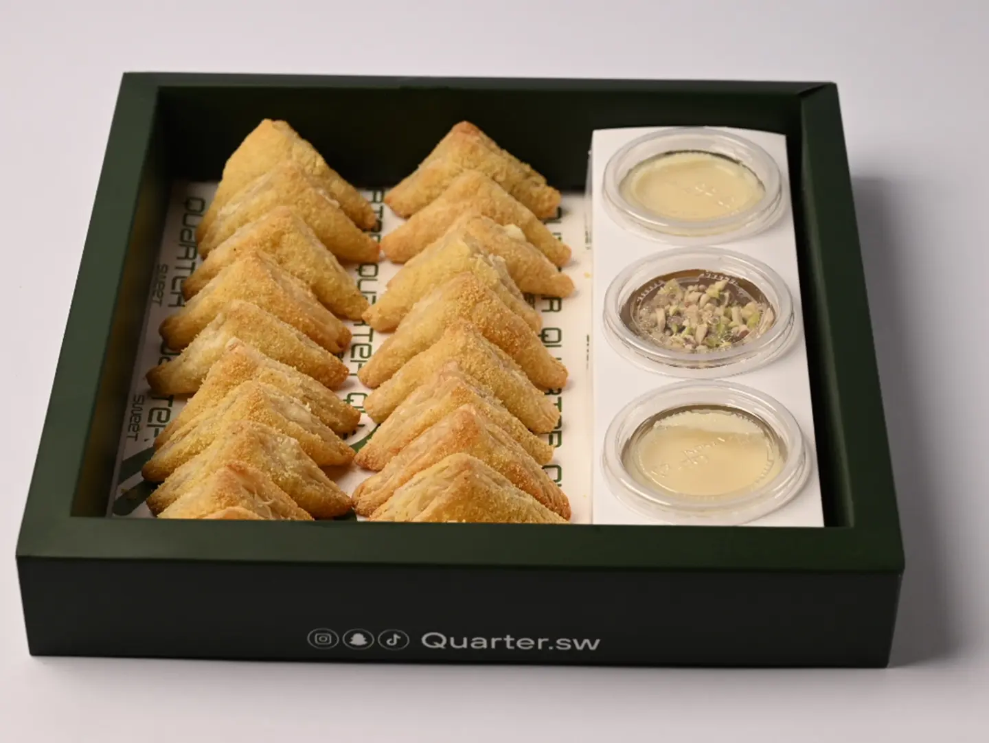 Semolina Triangles Box