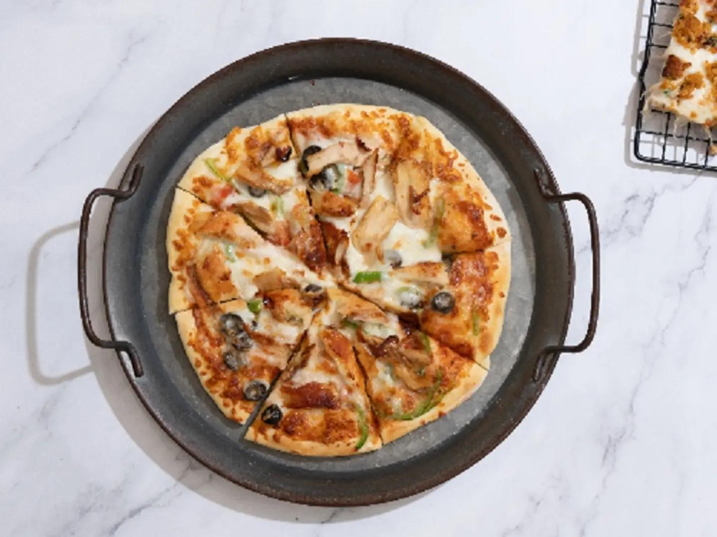 Chicken Shawarma Pizza - Medium