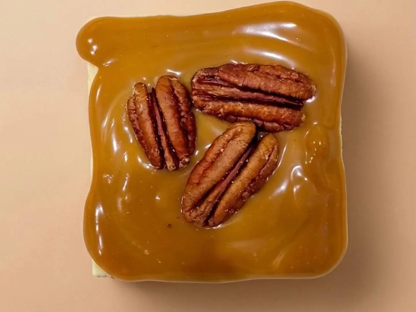 Caramel Pecan Cheesecake