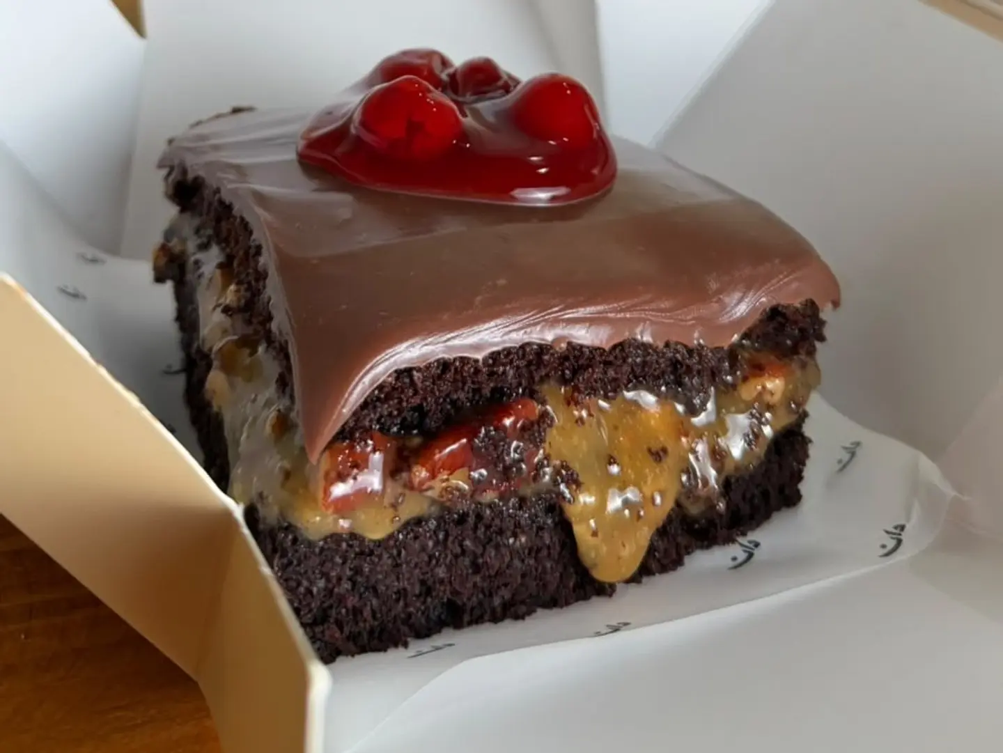 Cherry And Caramel Cake