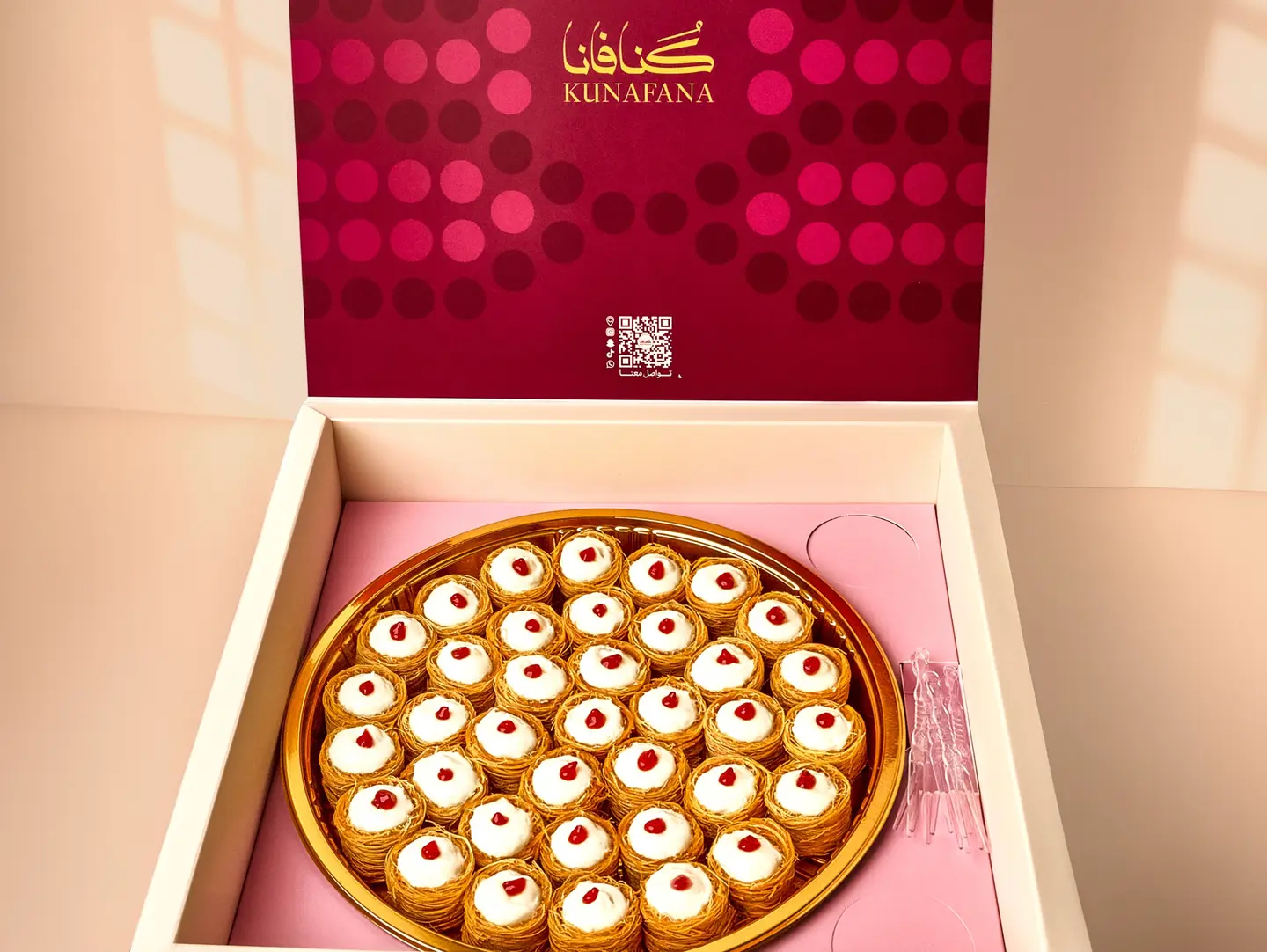 Kunafa Cheesecake And Blueberry