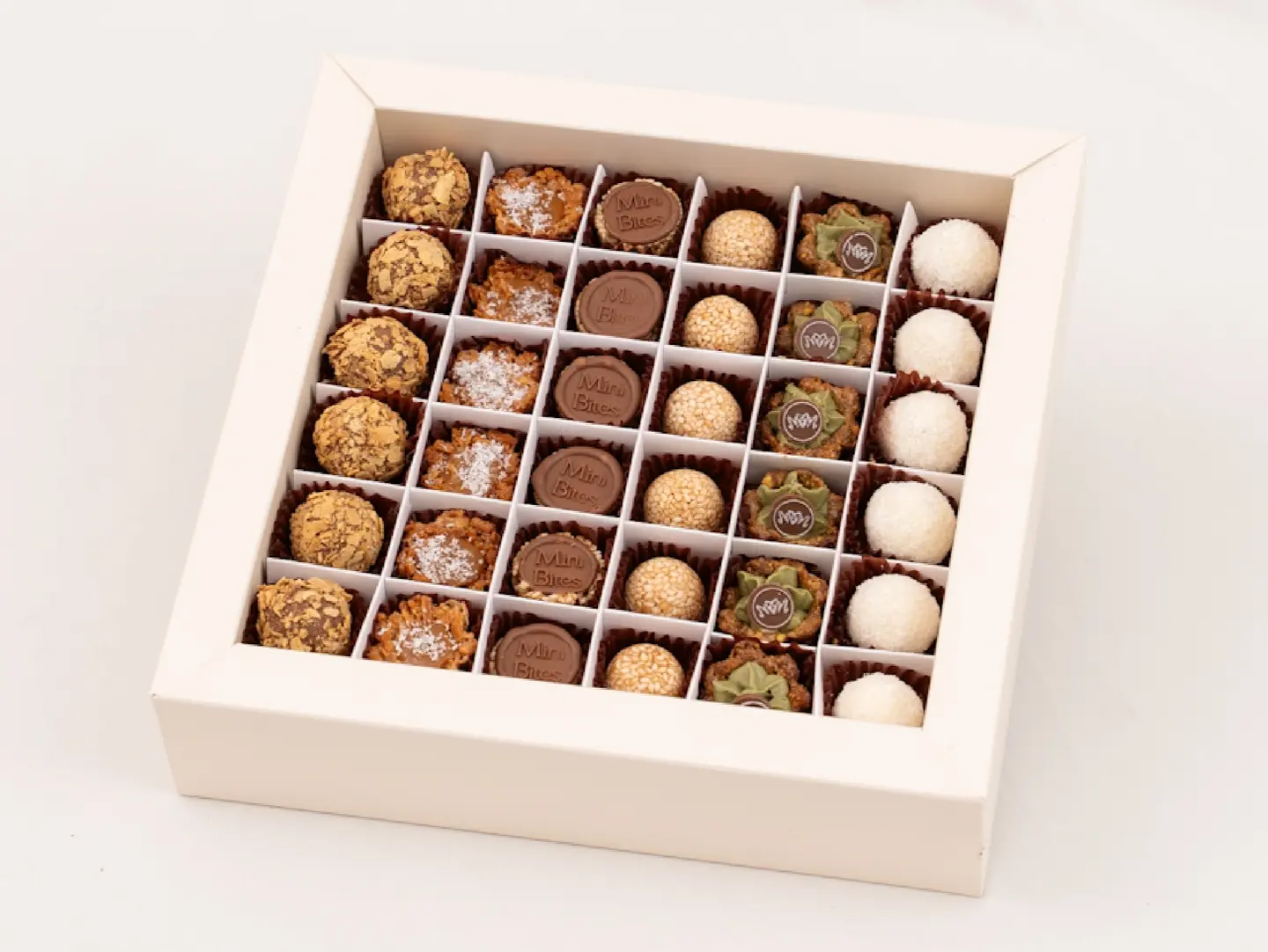 Medium Divided Coffee Sweets Box