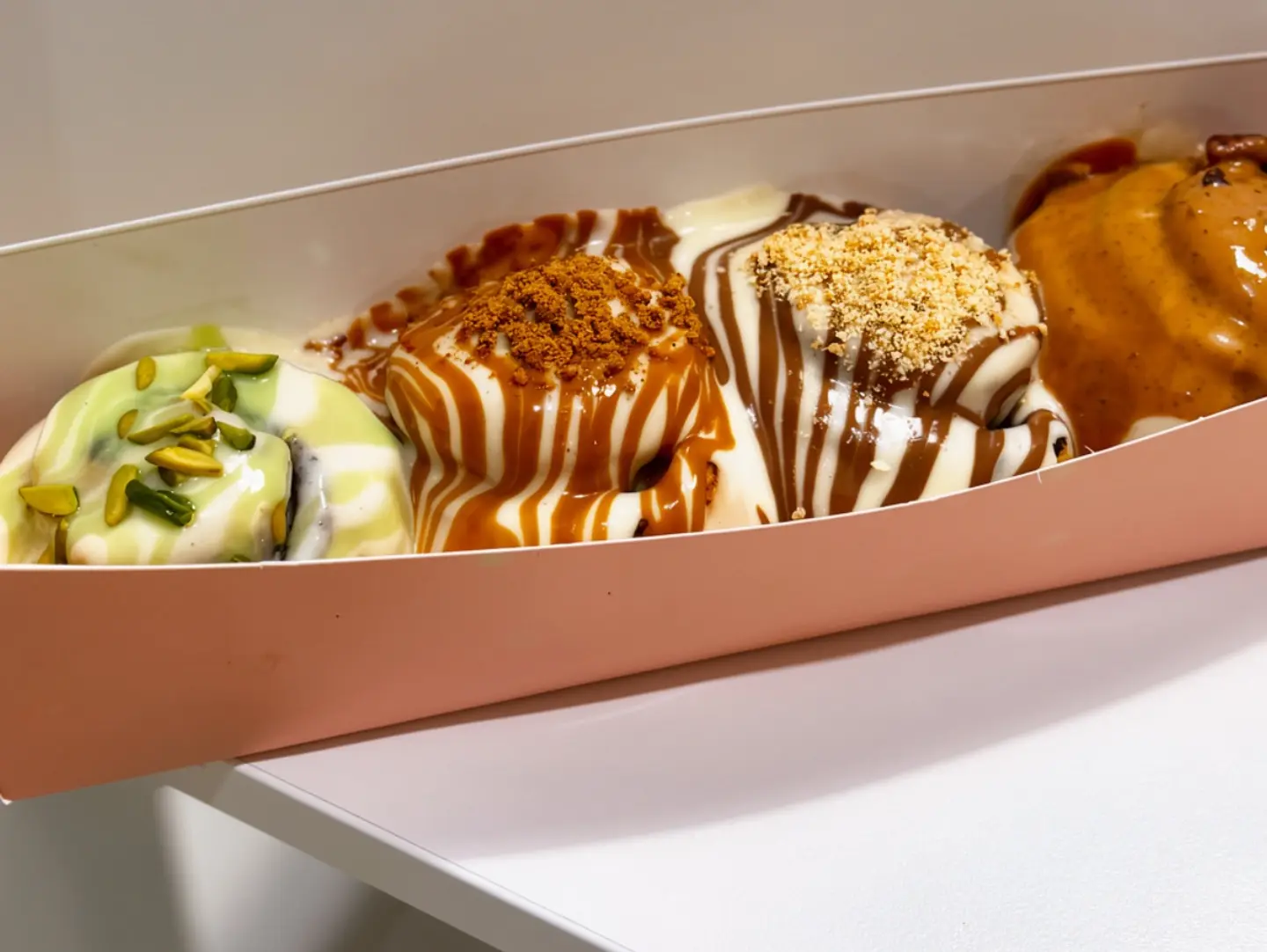 Mini Cinnamon Roll Box