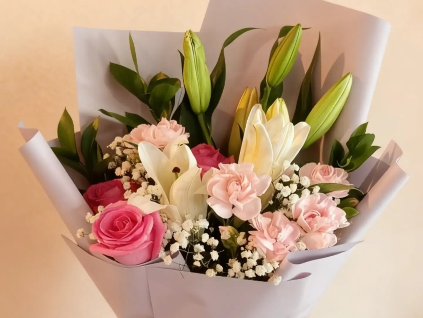 A Captivating Bouquet Combining Elegant Lilies