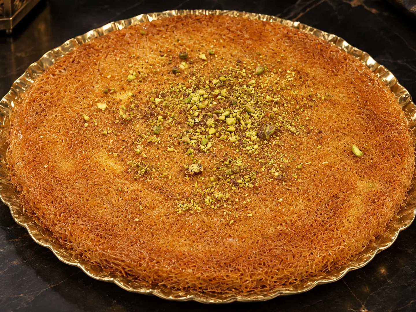 كنافة قشطةدائرية -وسط