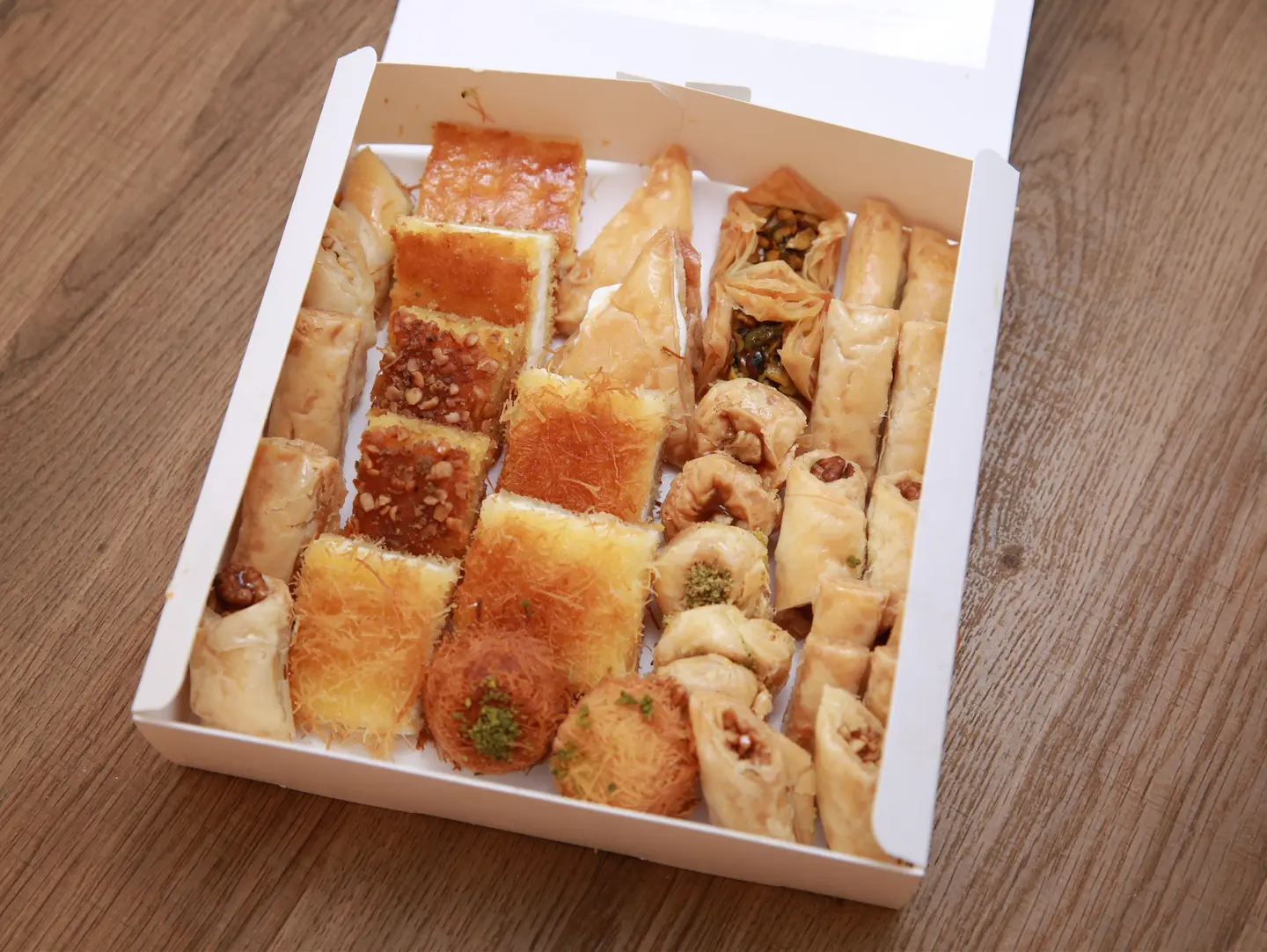 Mixed Baklava & Oriental Sweets