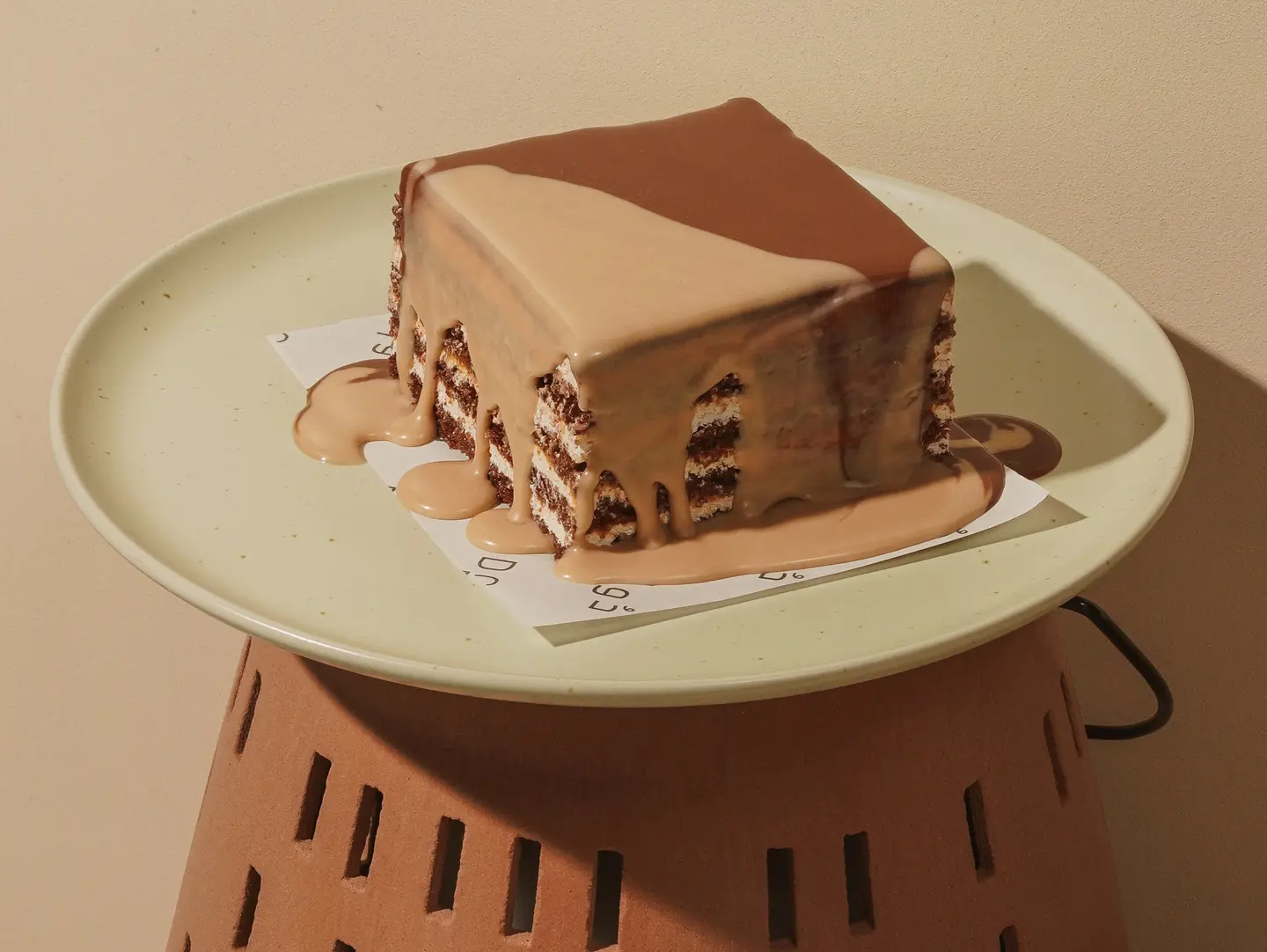 Doe Kinder Chocolate Cake