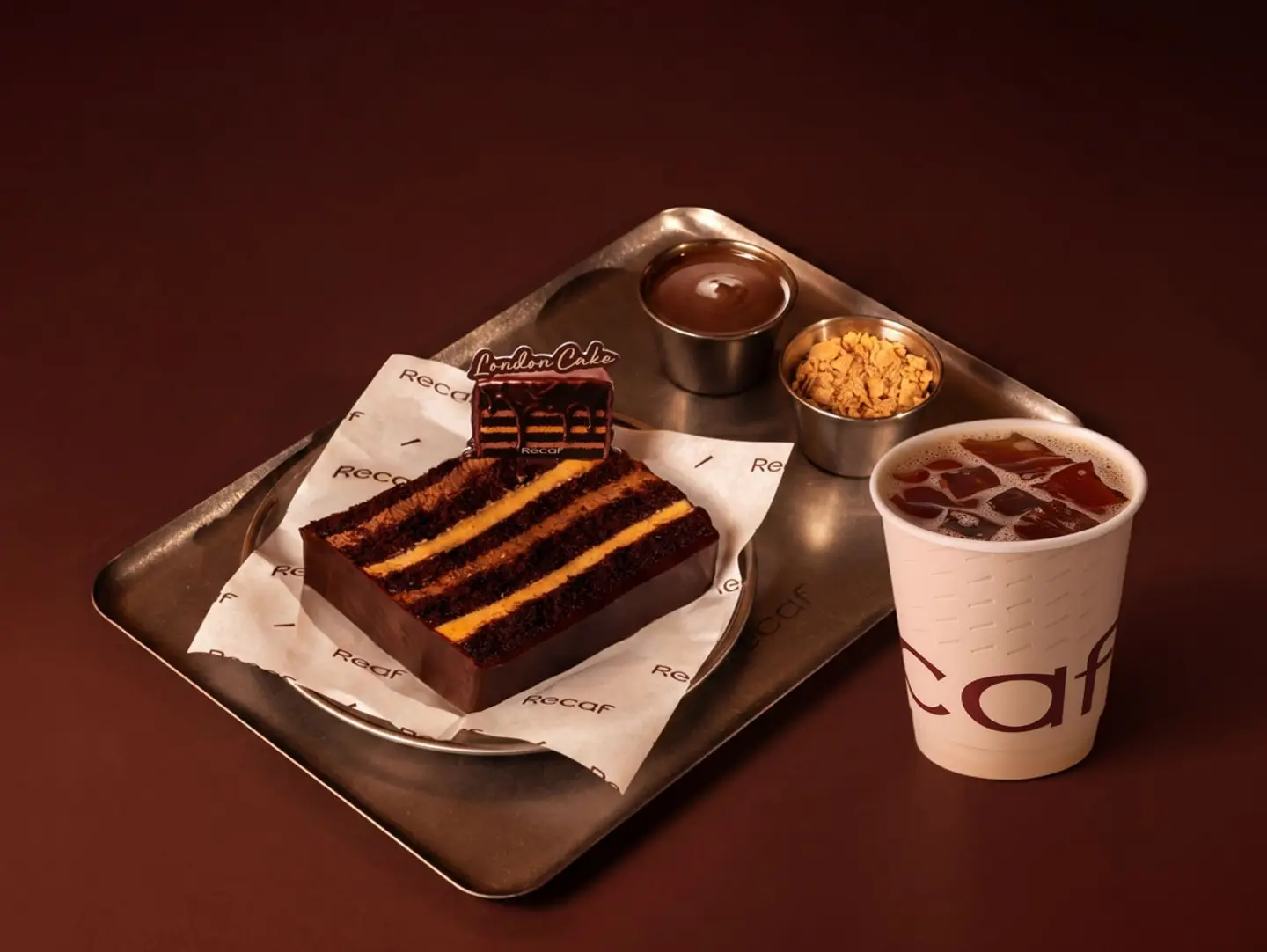 London Cake & Coffee Of The Day Combo