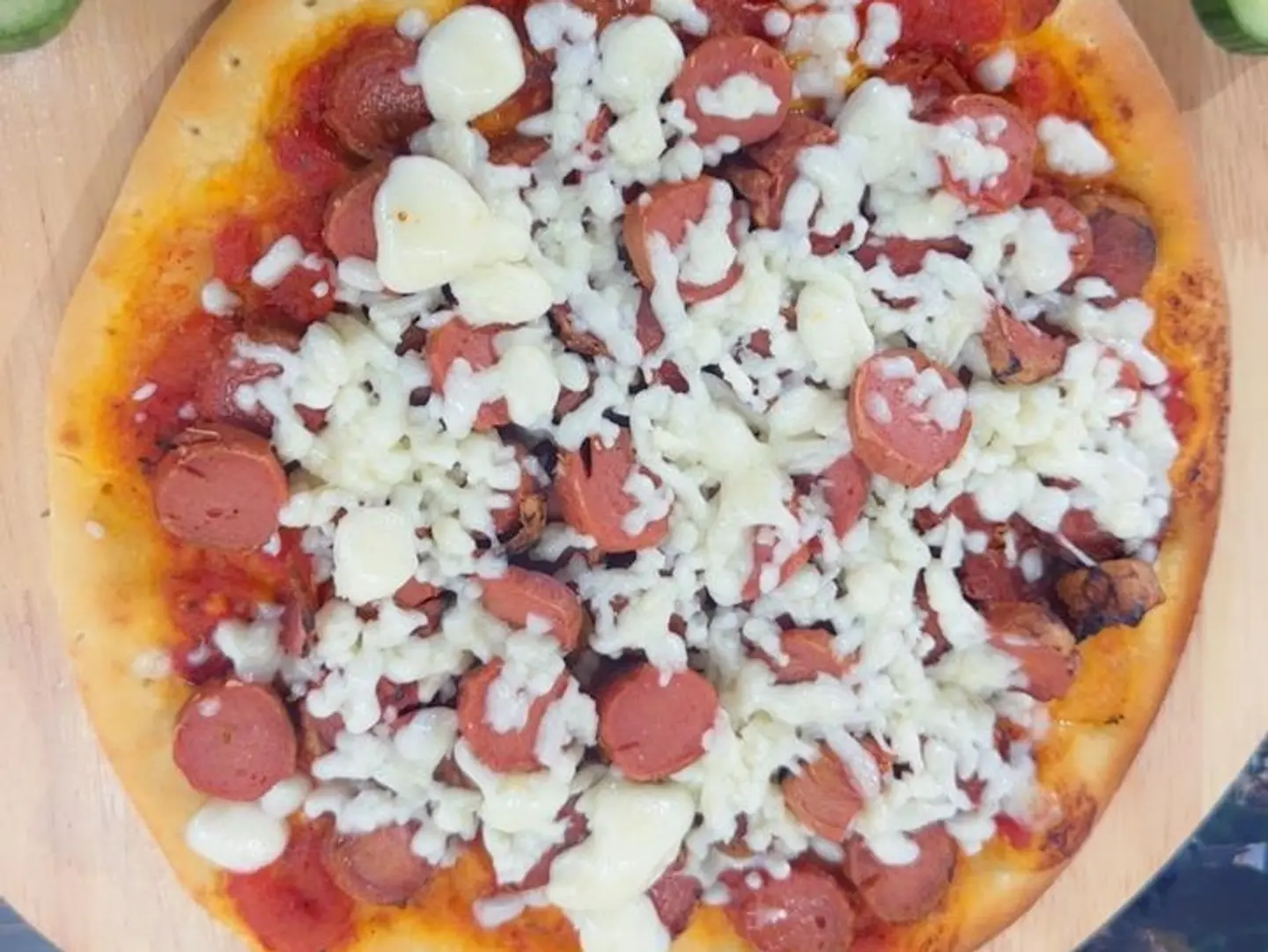 Cheese And Sausage Manageesh