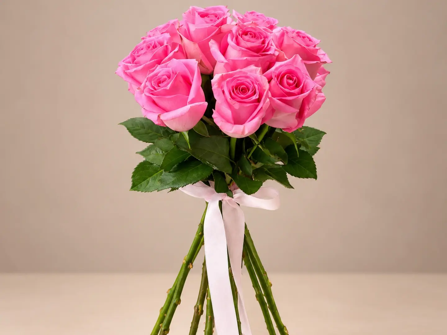 Exposed Stem Pink Rose Bouquet