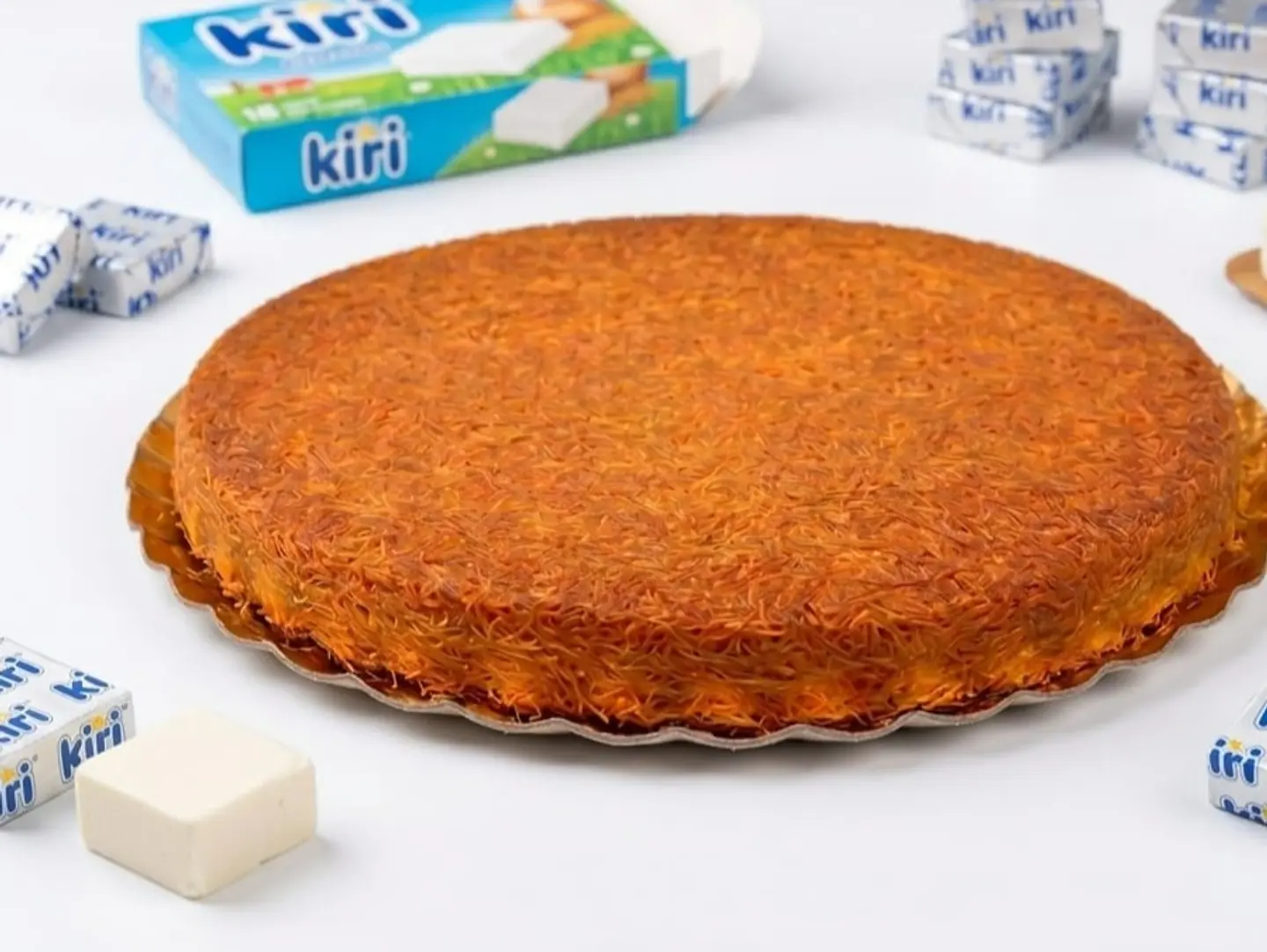 كنافه قشطه مع جبن كيرى